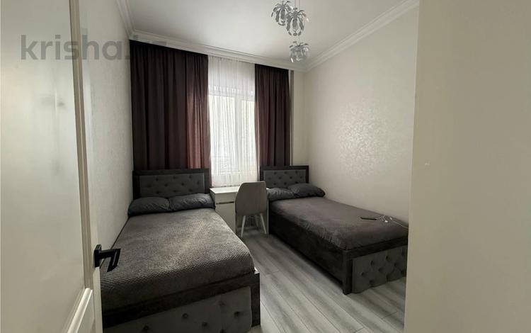 4-бөлмелі пәтер · 88.9 м² · 11/20 қабат, ул. Дюсембекова, бағасы: 40 млн ₸ в Караганде, Казыбек би р-н — фото 6