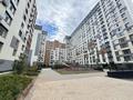 3-комнатная квартира · 92.3 м² · 5 этаж, Туран 52/4 за 92 млн ₸ в Астане — фото 53