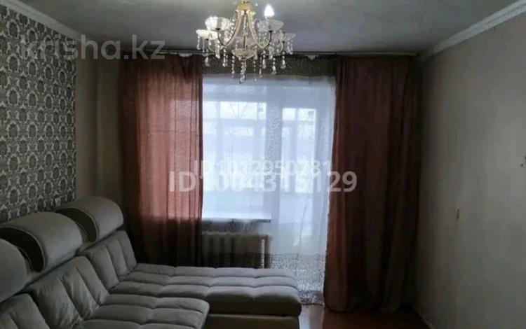 2-бөлмелі пәтер · 47.3 м² · 1/3 қабат, Ауэзова 7, бағасы: 13.5 млн ₸ в Аксу — фото 2