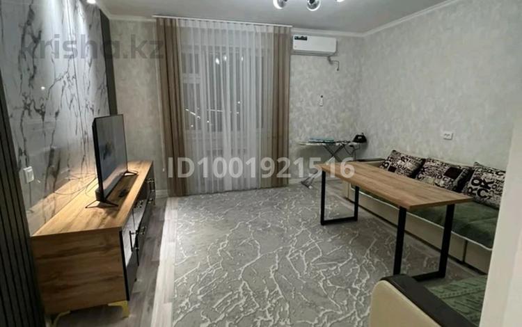 2-комнатная квартира · 80.6 м² · 4/12 этаж, 11 — Супермаркет Шапагат за 12 000 ₸ в Туркестане — фото 2