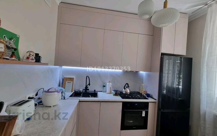 2-комнатная квартира · 64.7 м² · 2/4 этаж, Абая 27 — Абая Тулебаева за 73 млн ₸ в Алматы, Медеуский р-н — фото 2
