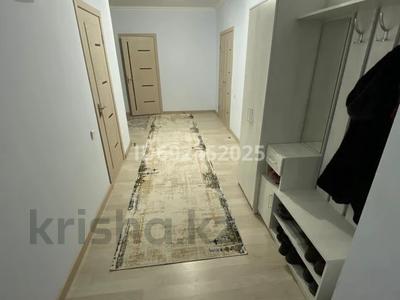 3-комнатная квартира, 107 м², 2/14 этаж, Абая 63 за 46 млн 〒 в Астане, р-н Байконур