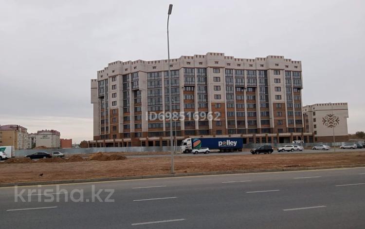 4-комнатная квартира · 186 м² · 8/9 этаж, мкр. Алтын орда 19г — Халел тауелсиздик за 50 млн ₸ в Актобе — фото 2