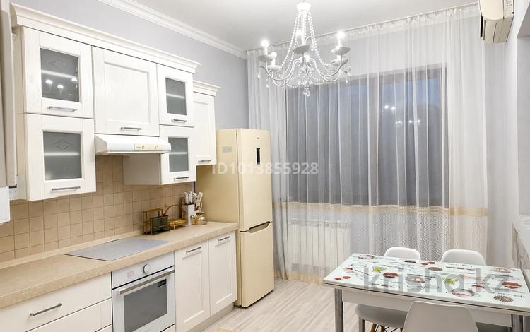 1-комнатная квартира · 50 м² · 6/6 этаж, мкр Коктобе, Сагадат Нурмагамбетова 138/1 за 370 000 ₸ в Алматы, Медеуский р-н — фото 2