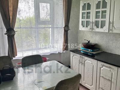 2-бөлмелі пәтер · 43 м² · 4/4 қабат, Достык 21, бағасы: 20 000 ₸ в Приозёрске
