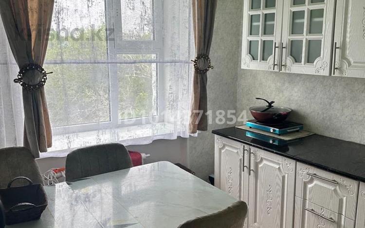2-бөлмелі пәтер · 43 м² · 4/4 қабат, Достык 21, бағасы: 20 000 ₸ в Приозёрске — фото 2