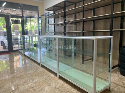 Магазины и бутики · 44 м² за 300 000 ₸ в Шымкенте, Абайский р-н