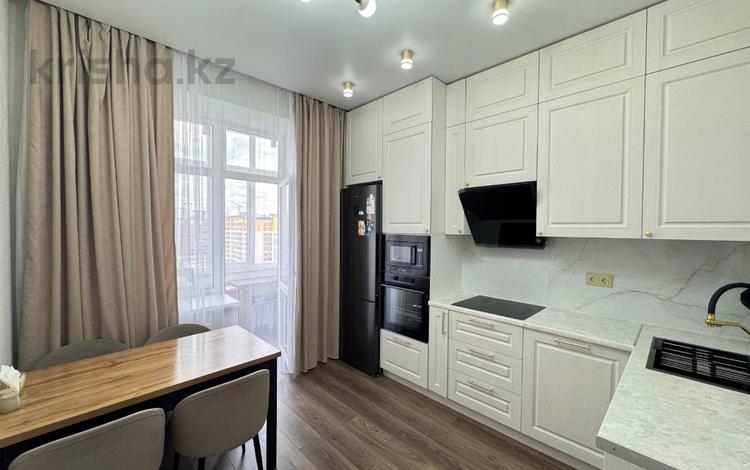 2-бөлмелі пәтер · 65 м² · 9/9 қабат, Толе би 25, бағасы: 40 млн ₸ в Астане, Нура р-н — фото 3