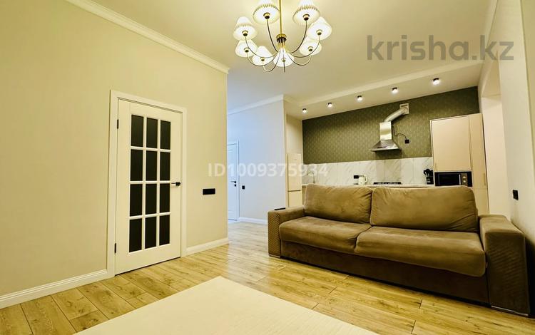 2-комнатная квартира · 50 м² · 8/8 этаж, мкр. Алтын орда, Алия Молдагулова 50а за 16 000 ₸ в Актобе — фото 2