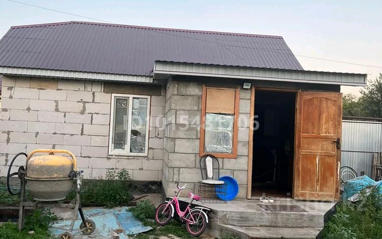 1-комнатная квартира · 30 м², Переулок Ударный 18 за 35 000 ₸ в Актобе, мкр Москва — фото 2