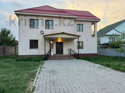 Отдельный дом · 6 комнат · 240 м² · 8 сот., Бейбарыс 72/2 за 55 млн 〒 в Каскелене