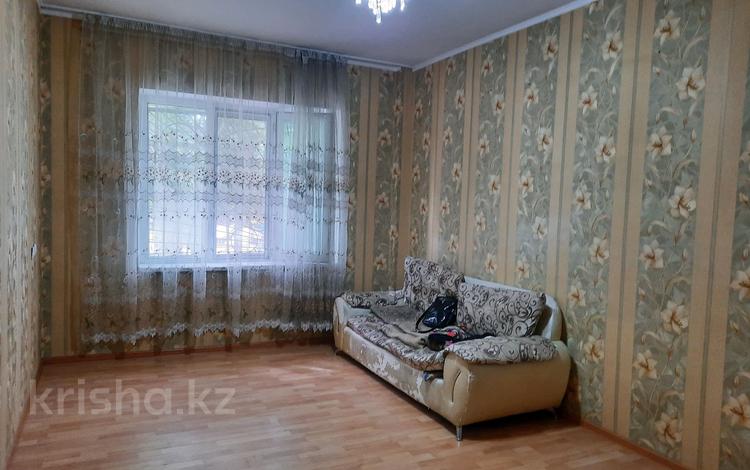 2-бөлмелі пәтер, 52 м², 1/5 қабат ай сайын, Мкр.Карасу, бағасы: 150 000 〒 в Шымкенте — фото 2