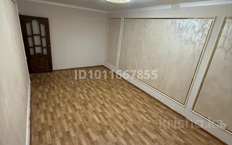 3-бөлмелі пәтер · 61.7 м² · 3/5 қабат, Авангард -4 11 — улица Луговая, бағасы: 18 млн ₸ в Атырау, мкр Авангард-4 — фото 2