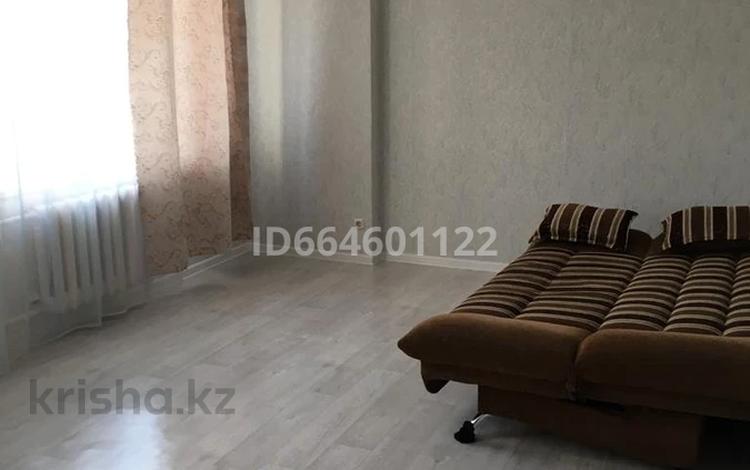 1-комнатная квартира · 45 м² · 7/10 этаж, ул. Бекхожина 9 за 130 000 ₸ в Павлодаре — фото 10