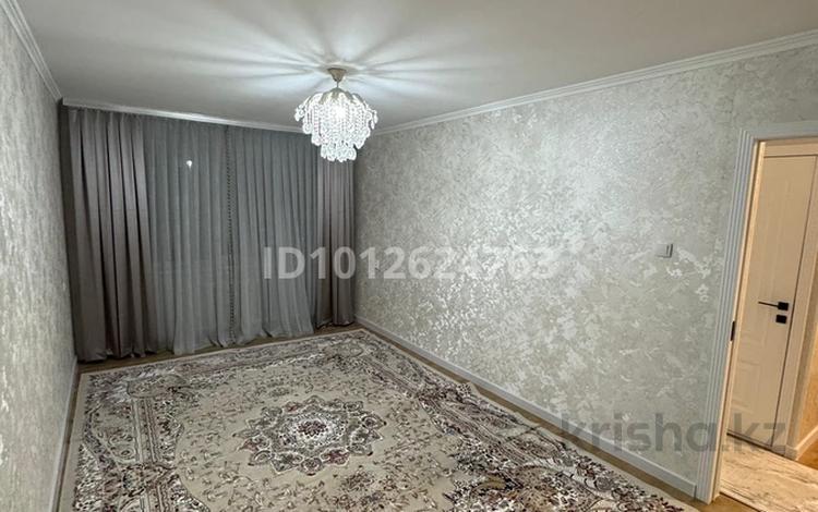 3-комнатная квартира · 62 м² · 1/5 этаж, Анаркулова 5 за 21.9 млн ₸ в Жезказгане — фото 2