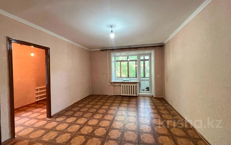 3-комнатная квартира · 57.1 м² · 2/5 этаж, мкр Михайловка , Аманжолова 13 за 21 млн ₸ в Караганде, Казыбек би р-н — фото 2