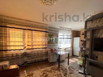 3-бөлмелі пәтер · 61.7 м² · 4/5 қабат, М.Ауэзова 57 — Астана, бағасы: 13 млн ₸ в Аксу