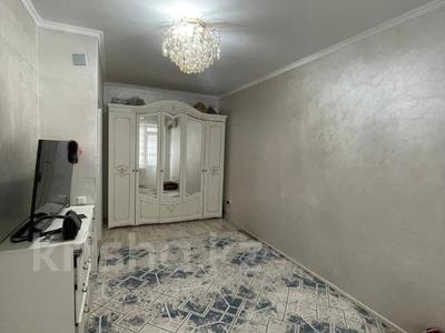 1-бөлмелі пәтер · 33 м² · 1/5 қабат, мкр Нурсая, Таумыш Жумагалиева 25 А, бағасы: 13.5 млн 〒 в Атырау