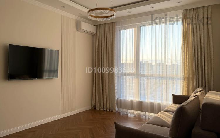2-комнатная квартира · 50 м² · 8/12 этаж, Мухамедханова 4/1 за 350 000 ₸ в Астане, Нура р-н — фото 2