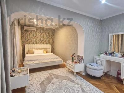 3-комнатная квартира · 170 м² · 3/9 этаж, ул. Серкебаева — ул. Короленко за 136 млн ₸ в Алматы, Бостандыкский р-н