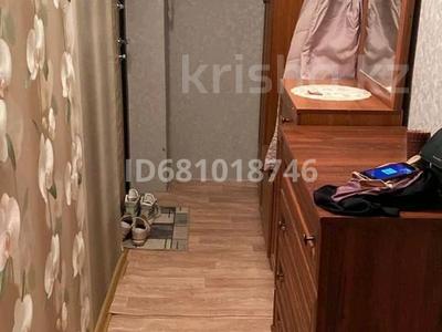 1-комнатная квартира, 37 м², 3/5 этаж помесячно, Аззатык 62 за 85 000 〒 в Атырау