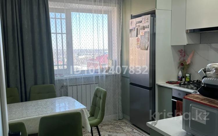 3-комнатная квартира · 80 м² · 8/9 этаж, мкр. Юбилейный 2 за 36.7 млн ₸ в Костанае — фото 2