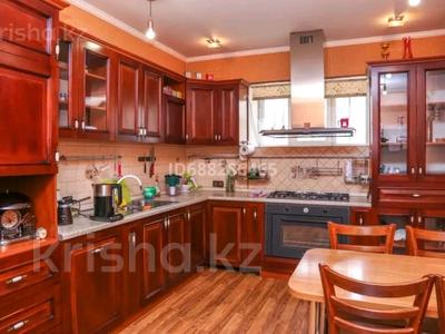 Отдельный дом · 8 комнат · 248 м² · 6 сот., Уалиханова 49 — Казыбек би и уалиханова за 78 млн 〒 в Шымкенте, Аль-Фарабийский р-н