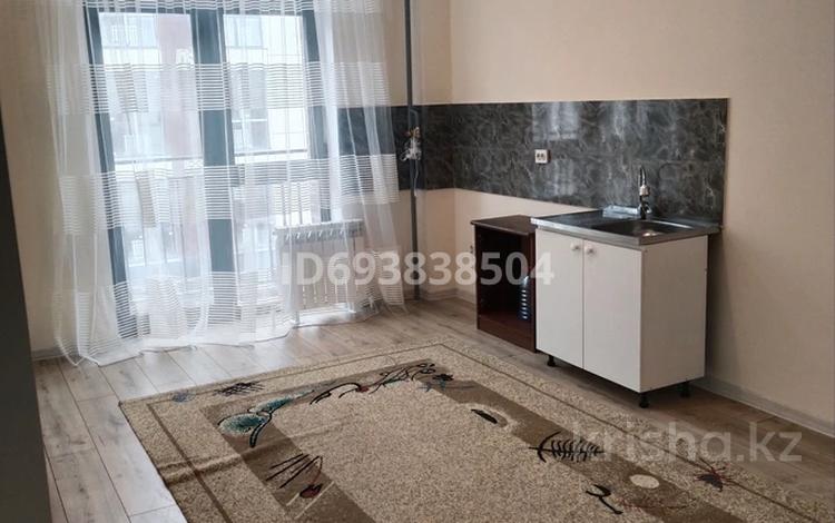 1-комнатная квартира, 41 м², 3/5 этаж помесячно, мкр Кайрат, Тараз 1/1 — Возле базара Жетису