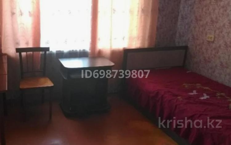 1 комната · 15 м² · 5 этаж, Серикбаева 1/1 за 115 000 ₸ в Усть-Каменогорске — фото 2