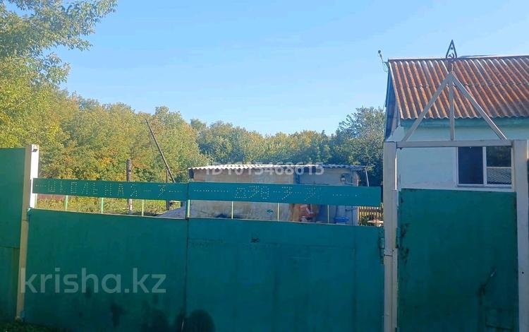 Отдельный дом · 2 комнаты · 60 м² · 20 сот., Школьная3 — С..Саратовка за 2.5 млн ₸ в Усть-Каменогорске, Ахмирово — фото 2