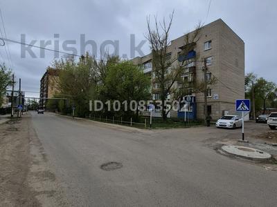 2-бөлмелі пәтер · 54 м² · 1/5 қабат, Скоробогатова 67 — Галактика, бағасы: 16.9 млн ₸ в Уральске
