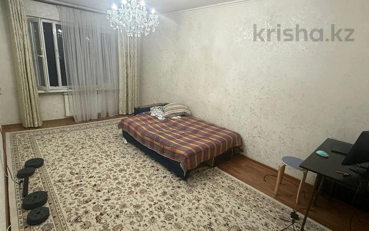 3-комнатная квартира · 70 м² · 3/5 этаж, мкр Аксай-3Б — Толеби-Яссауи за 45 млн ₸ в Алматы, Ауэзовский р-н — фото 10