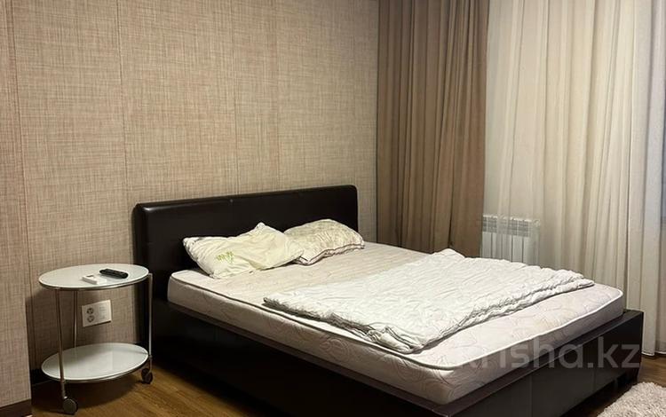 2-бөлмелі пәтер · 80 м² · 23/28 қабат, Кошкарбаева 10, бағасы: 300 000 ₸ в Астане, Алматы р-н — фото 2