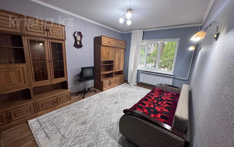 2-комнатная квартира · 50 м² · 1/9 этаж, мкр Аксай-3 13 за 250 000 ₸ в Алматы, Ауэзовский р-н — фото 2