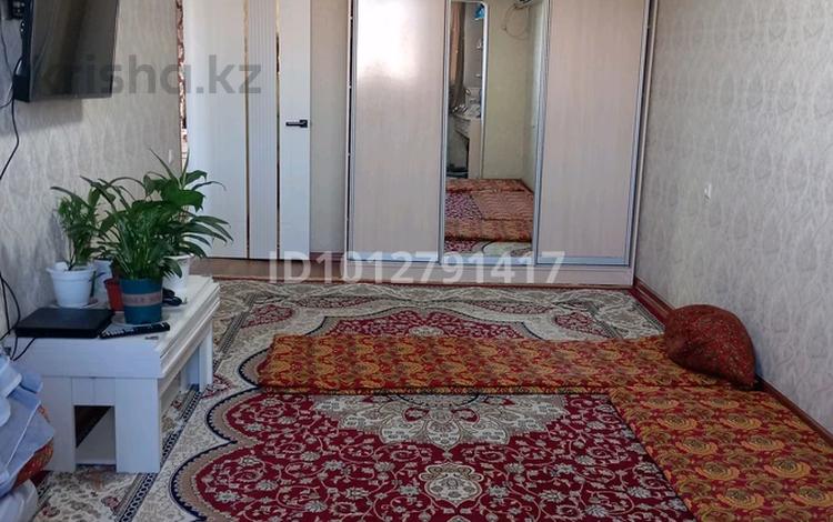 2-комнатная квартира · 56 м² · 5/5 этаж, 8-й микрорайон, 8-й микрорайон 2 — 23 школа им. Зоя Космендианска за 21 млн ₸ в Шымкенте, Туран р-н — фото 9