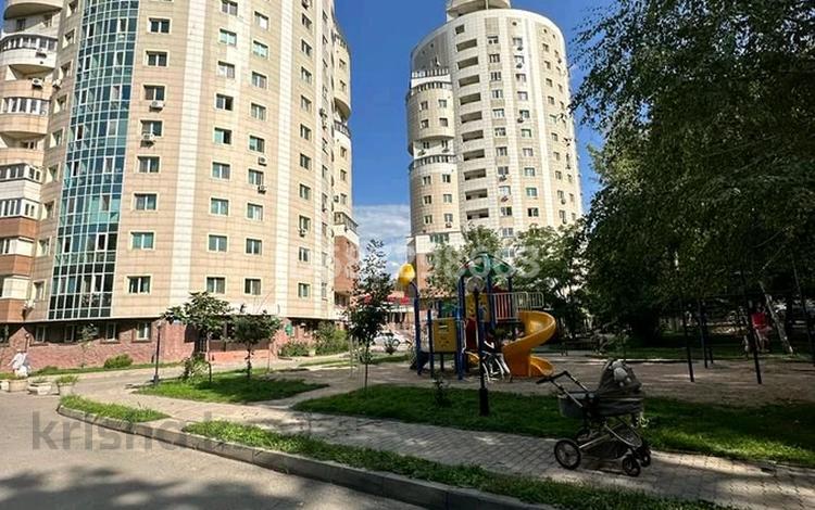 2-комнатная квартира, 80 м², 4/16 этаж помесячно, мкр №1, 1-й микрорайон 26а