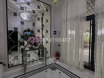 Отдельный дом · 9 комнат · 450 м² · 8 сот., мкр Ынтымак-2, Мкр Ынтымак-2. ул.Кенистик 9 9 за 105 млн ₸ в Шымкенте, Абайский р-н