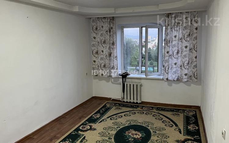 2-бөлмелі пәтер · 65 м² · 4/4 қабат, Улан 16, бағасы: 100 000 ₸ в Талдыкоргане, военный городок Улан — фото 2