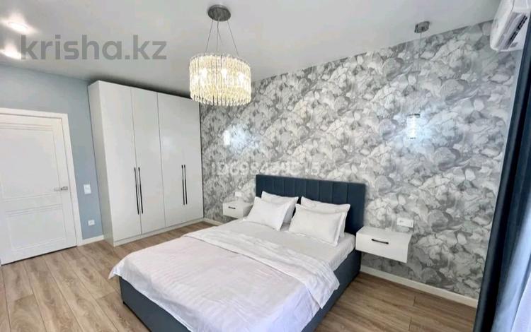 2-комнатная квартира · 56 м² · 10/36 этаж, мкр Уркер, Кабанбай батыра 11 — Кабанбай батыра за 15 000 〒 в Астане, Нура р-н — фото 2