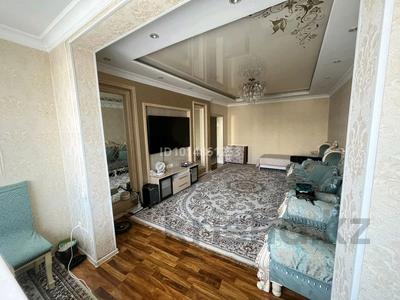 3-комнатная квартира · 108 м² · 9/9 этаж, мкр Аксай-1А 28 за 52 млн ₸ в Алматы, Ауэзовский р-н