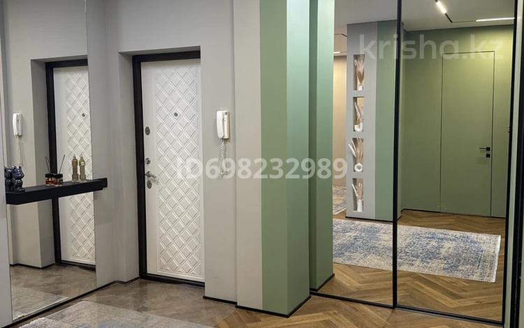 3-комнатная квартира · 80 м² · 1/5 этаж, мкр Нурсая, Ел Орда 9А за 40.8 млн ₸ в Атырау — фото 33