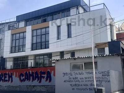Свободное назначение, офисы, магазины и бутики, склады, салоны красоты, медцентры и аптеки, образование, развлечения, конференц-залы, кабинеты и рабочие места, студии · 389 м² за 3.5 млн ₸ в Алматы, Медеуский р-н