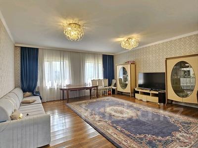 Отдельный дом · 4 комнаты · 300 м² · 8 сот., Абдирова 47 — Гейт Сити за 95 млн 〒 в Коянкусе