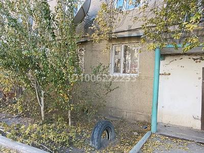 2-бөлмелі пәтер · 54 м² · 1/5 қабат, Жанкожа Батыр 82 — Шанхай, район Жулдыз, бағасы: 9.5 млн 〒 в 