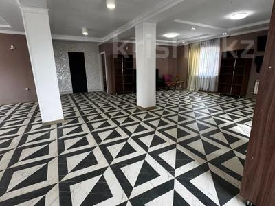 Қоғамдық тамақтану орны, ойын-сауық · 250 м², бағасы: 350 000 ₸ в Актобе, жилой массив Кирпичный