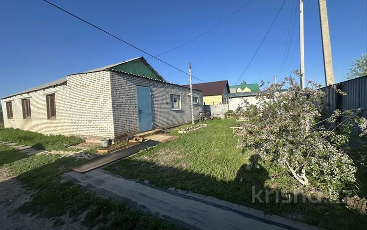 Отдельный дом · 5 комнат · 97.2 м² · 8.36 сот., мкр. Зачаганск пгт, Азербаева 86 за 18 млн ₸ в Уральске — фото 6
