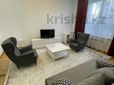 2-комнатная квартира, 76 м², 1/7 этаж помесячно, мкр Мирас, Мкр. Мирас 157 — Альфараби за 380 000 〒 в Алматы, Бостандыкский р-н