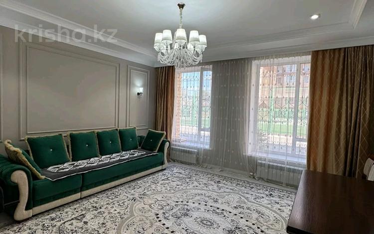 3-комнатная квартира · 100 м² · 1/10 этаж, Е-809 23 за 66 млн ₸ в Астане, Есильский р-н — фото 2