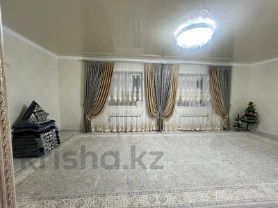 Отдельный дом · 5 комнат · 290 м² · 10 сот., Заречный-3 1111 — Жибек жолы за 56 млн ₸ в Актобе