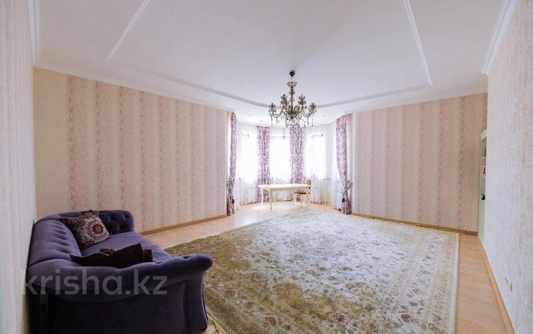 4-комнатная квартира, 166 м², 3/5 этаж, Кайыма Мухамедханова за 90 млн 〒 в Астане, Есильский р-н — фото 2